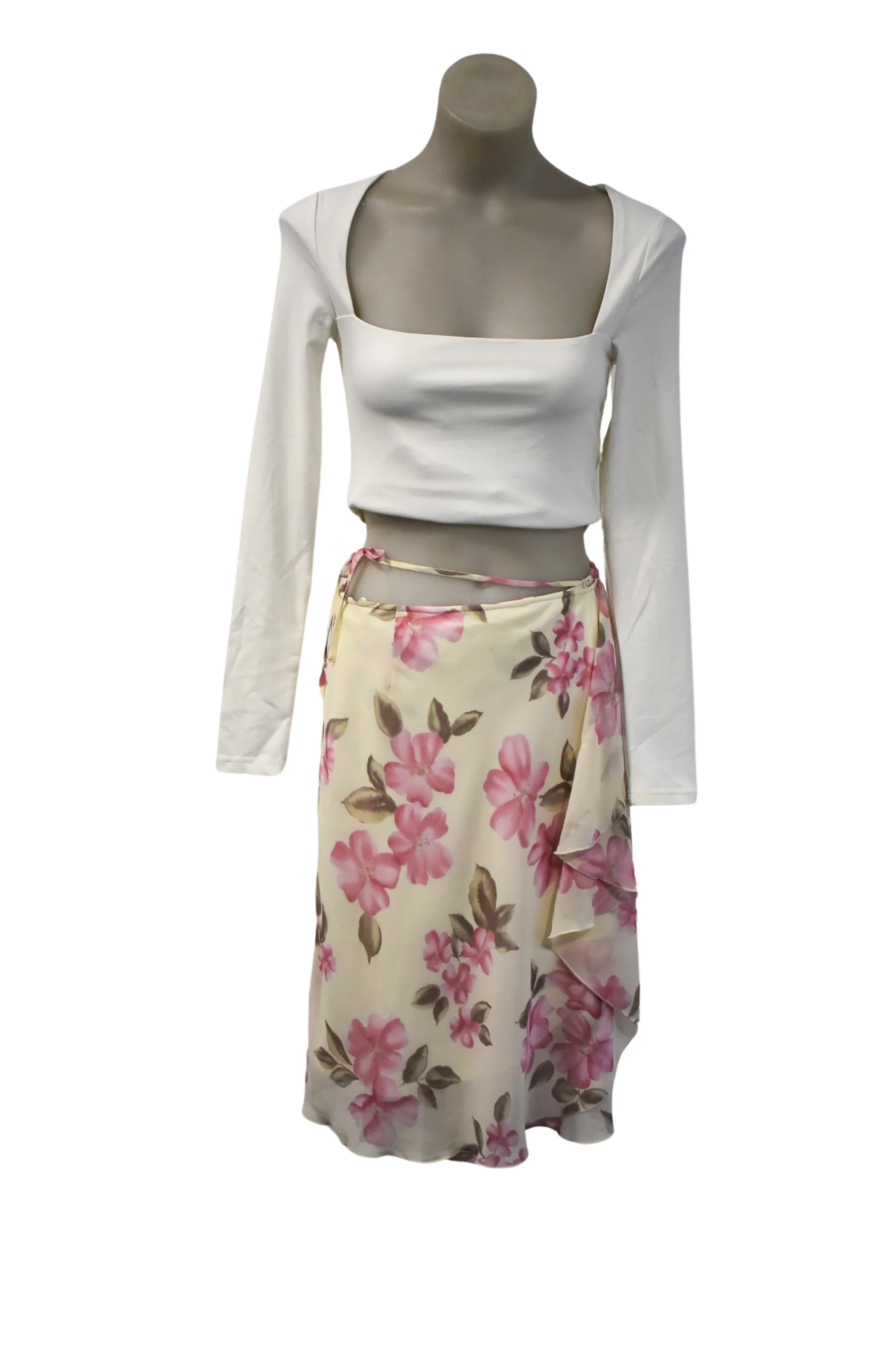 Sussan Aussie made flowy floral wrap skirt, 10
